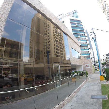 Az Hotel And Suites Cidade do Panamá Exterior foto